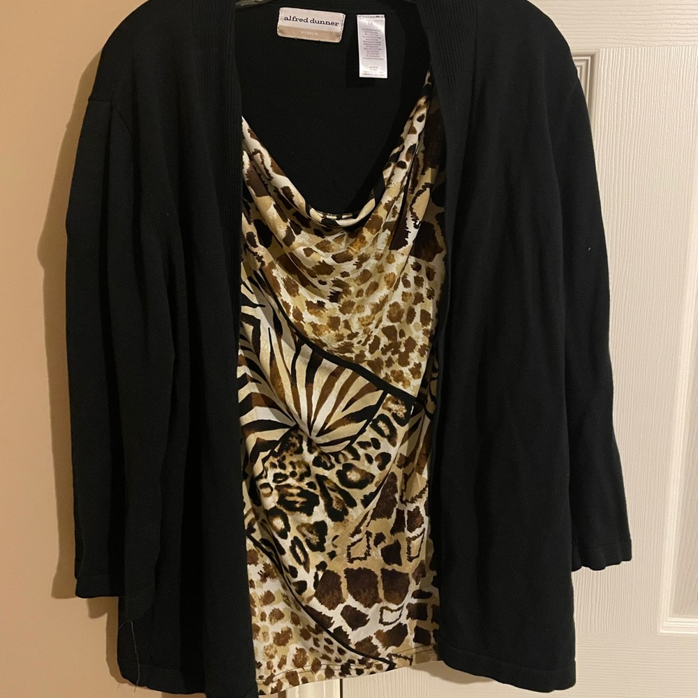 Black animal print cardigan 1x